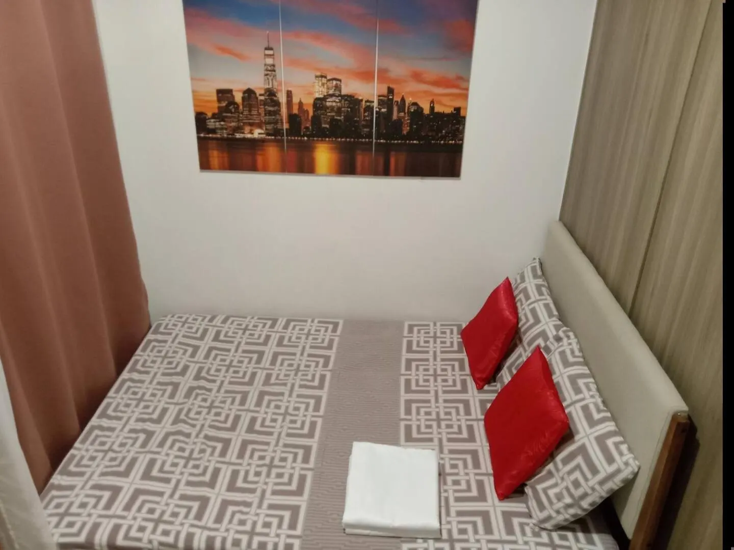 1 Bedroom Unit In Fame Residence Tower 2 - 19Th マニラ市