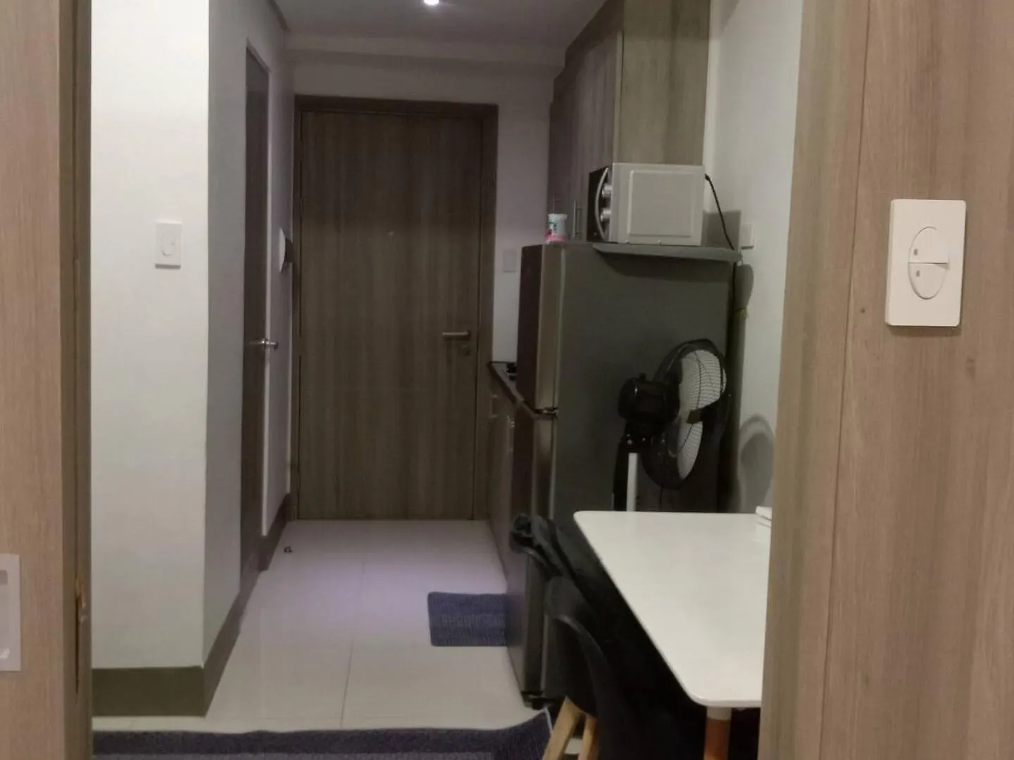 アパートホテル 1 Bedroom Unit In Fame Residence Tower 2 - 19Th マニラ市 フィリピン