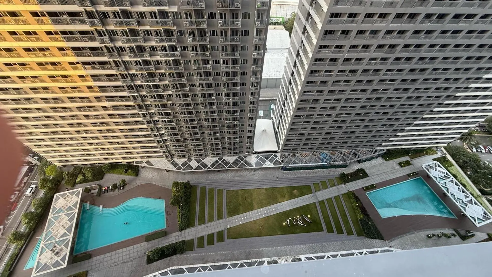 Aparthotel 1 Bedroom Unit In Fame Residence Tower 2 - 19Th Manila